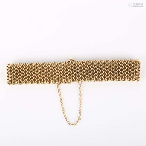 A mid-20th century 9ct gold mesh bracelet, bracelet length 2...