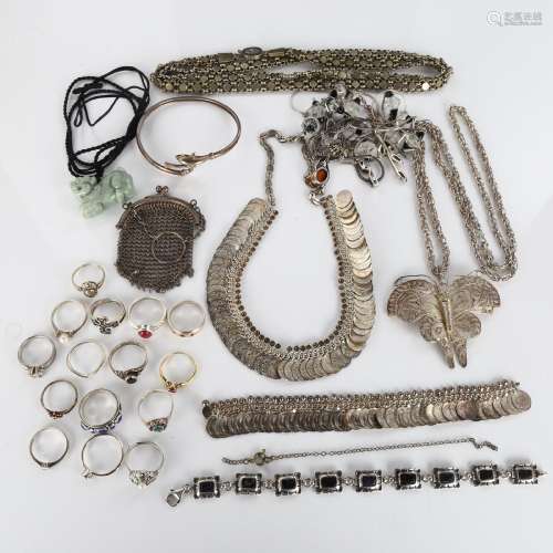 A quantity of silver jewellery, including rings, butterfly b...