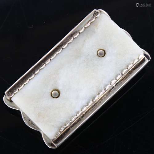 A Navajo silver and hardstone belt buckle, length 65mm, 84g ...