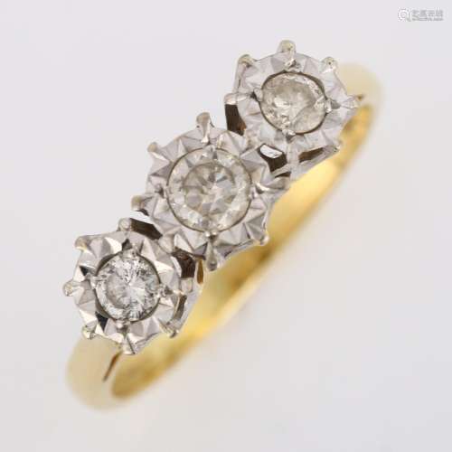 An 18ct gold three stone diamond ring, illusion set with mod...