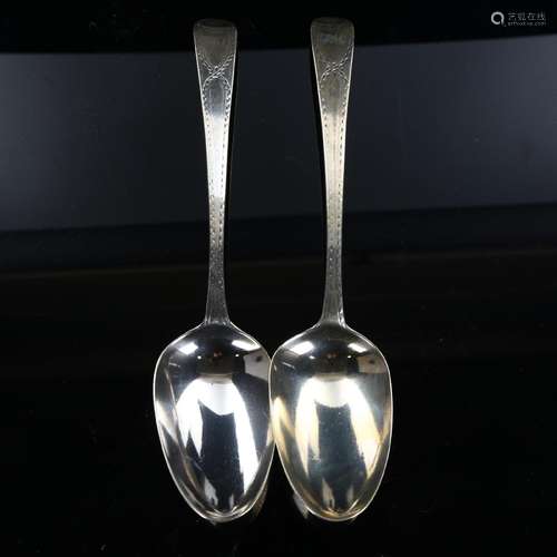 A pair of George III silver Old English pattern tablespoons,...