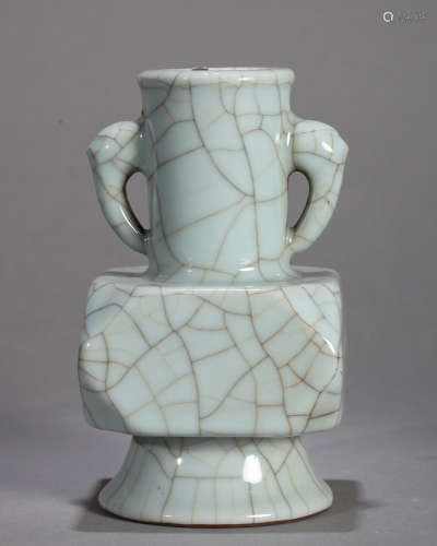 A Chinese Guan-ware Vase with Double Handles