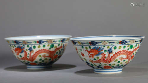 Pair Chinese Famille Verte Dragon and Phoenix Bowls