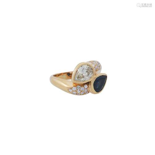 Ring mit 1 Saphir- und 1 Diamanttropfen ca. 1,35 ct,