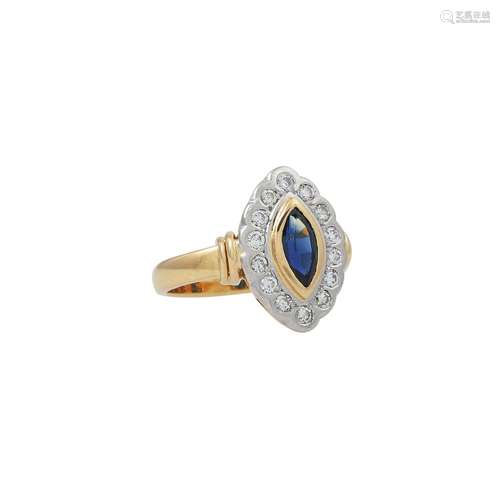 Ring mit Saphir und Diamanten