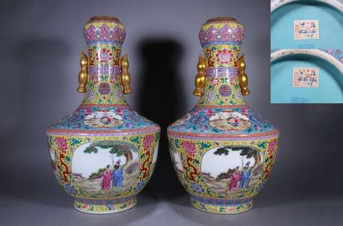 PAIR OF CHINESE PORCELAIN FAMILLE ROSE FIGURES AND STORY HAN...