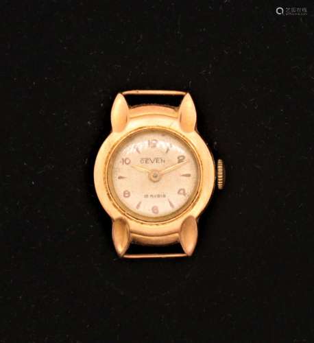 PETITE MONTRE EN OR JAUNE CEVEN<br />
15 rubis<br />
Pb : 7,...