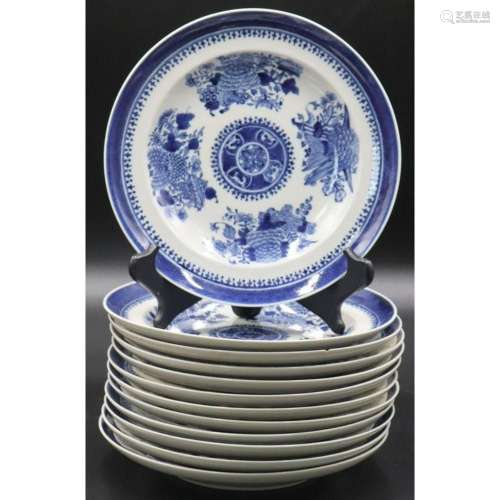 (12) Chinese Export Fitzhugh Blue and White Bowls.