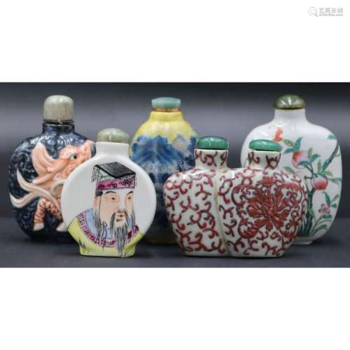 (5) Assorted Chinese Snuff Bottles.