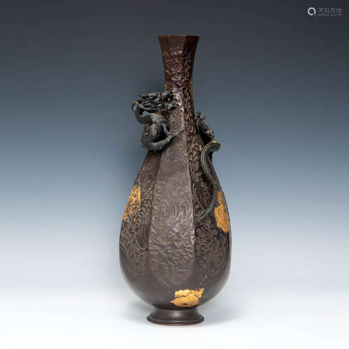 A Japanese bronze vase with a dragon, Meiji