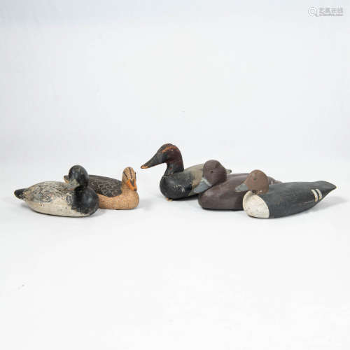 Four antique working duck decoys, 19th/20th century