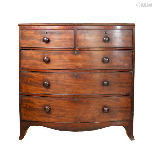 A George III mahogany bowfront chest of drawers, Circa 1800