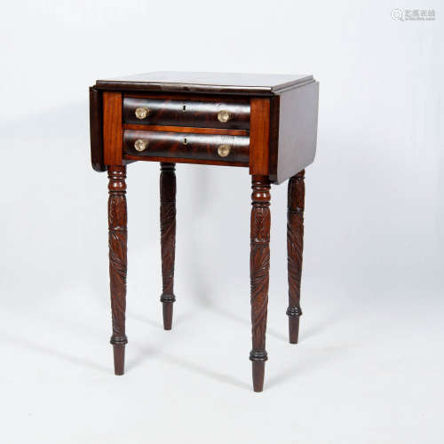 A Classical figured mahogany and mahogany veneer drop-leaf w...