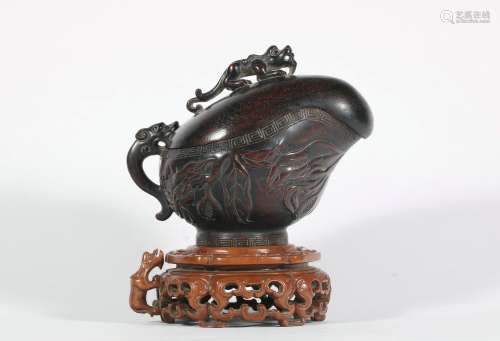 Red Sandalwood Carved Chihu Cup (original with boxwood base)