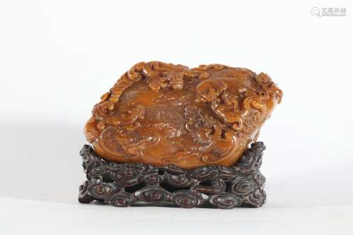 Shoushantian yellow stone carving dragon and phoenix ornamen...