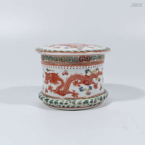 Red and green dragon pattern cap bottle