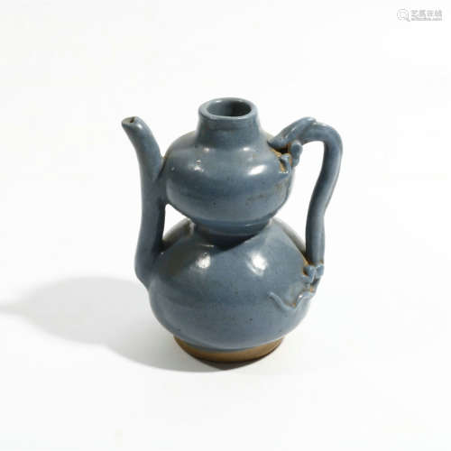 Blue-glazed gourd pot