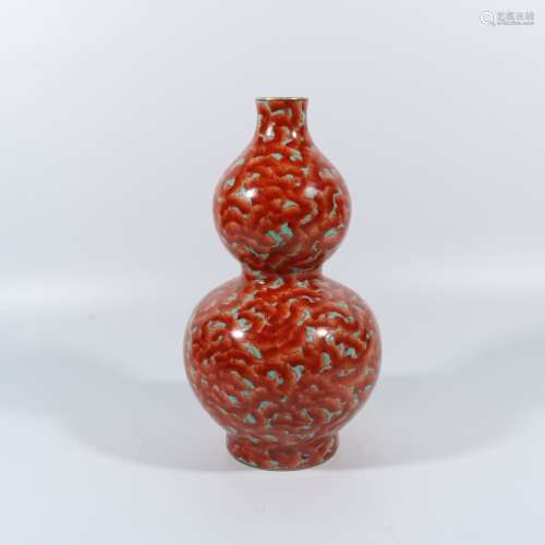 Alum red and green color gourd bottle
