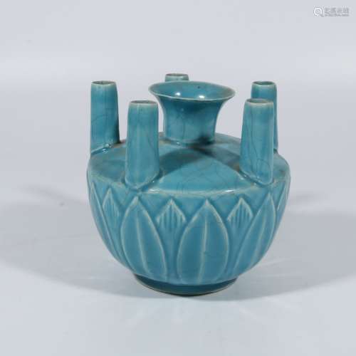 Blue-glazed five-tube bottle with bamboo leaf pattern