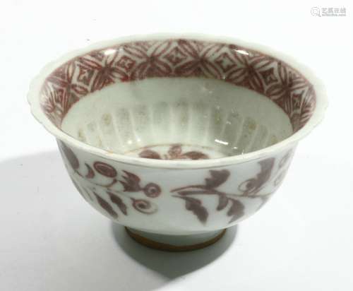 Underglaze red flower bowl