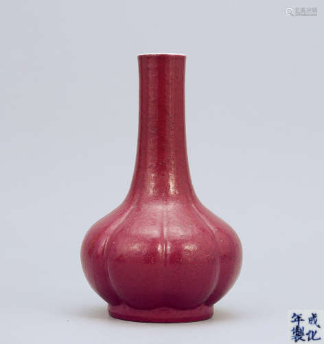清 茄皮紫菊瓣瓶