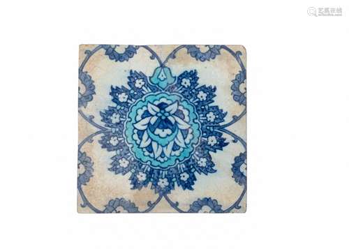 A LARGE BLUE & WHITE IZNIK DAMASCUS TILE, 17TH CENTURY