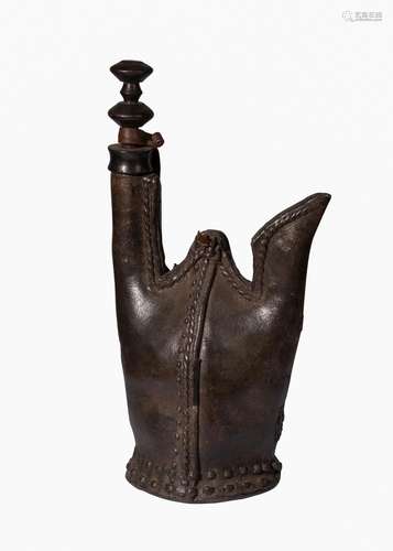 AN OTTOMAN LEATHER WATER FLASK (MATARA) TURKEY, 16TH CENTURY