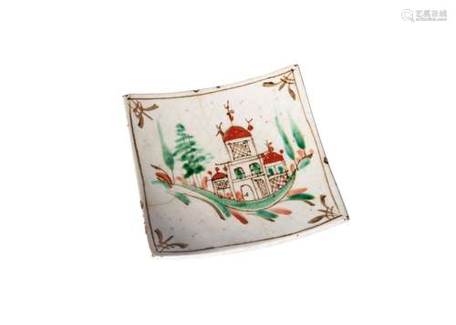 A KUTAHYA HANDPAINTED SQUARE DISH, 19TH/20TH CENTURY