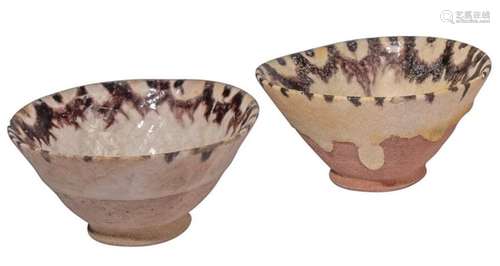 A HIGHLY RARE PAIR OF INTACT BROWN BAMIYAN LUSTRE SPLASH POT...