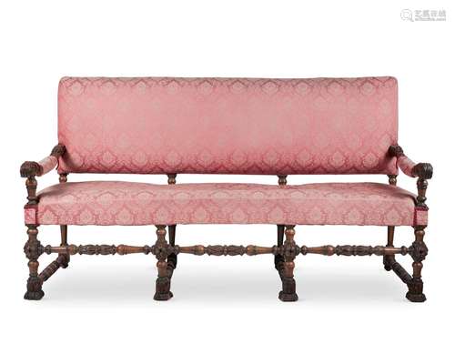 AN OAK SOFA IN ITALIAN TASTE, 19TH CENTURY