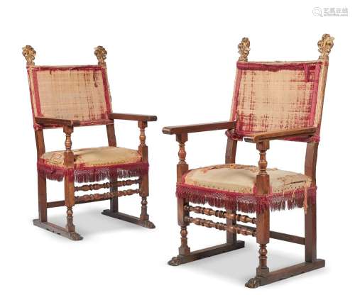 A PAIR OF ITALIAN WALNUT AND PARCEL GILT ARMCHAIRS, EARLY 18...