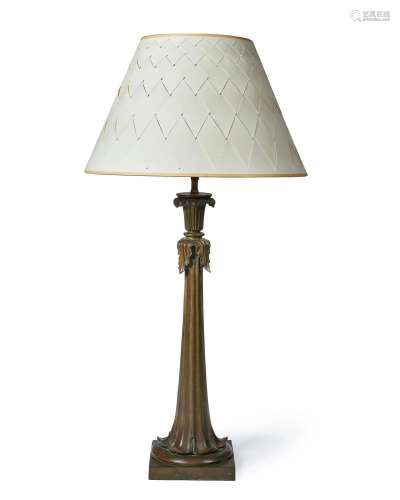 A MODERN BRONZED TABLE LAMP