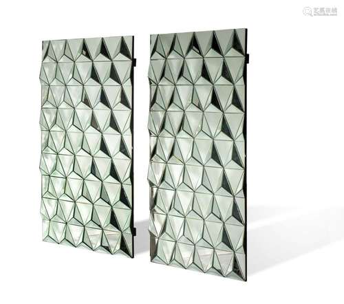 Two design wall mirrors with geometric diamond pattern, 96,5...