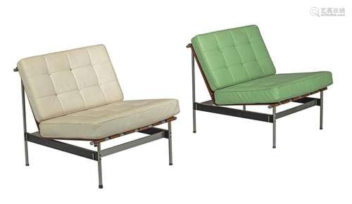 A pair of design chairs by Kho Liang Le for Artifort, H 71 -...