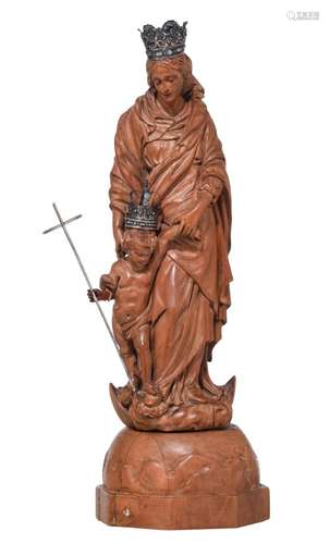 A very fine Baroque boxwood sculpture of the Madonna and Chi...