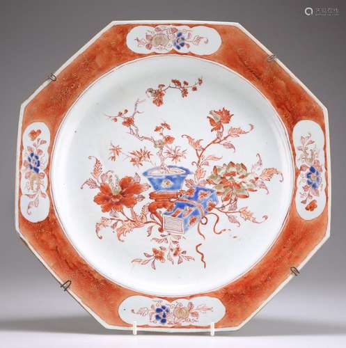 A CHINESE IMARI CHARGER, 18TH CENTURY