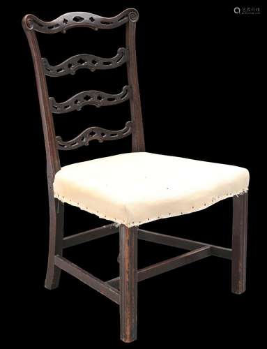 A GEORGE III MAHOGANY SIDE CHAIR, LATE 18TH CENTURY