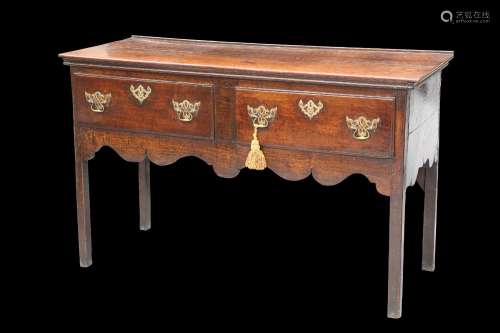 A SMALL 18TH CENTURY OAK DRESSER BASE