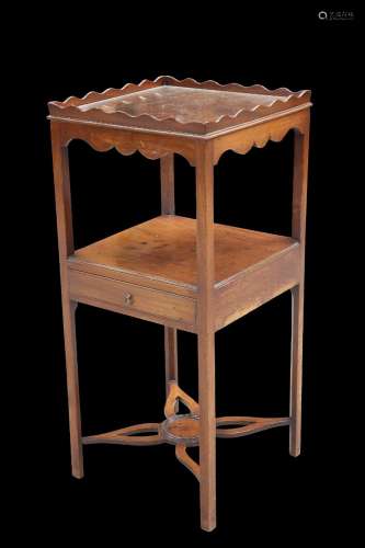 A GEORGE III MAHOGANY WASHSTAND