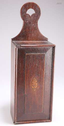 AN EARLY 19TH CENTURY INLAID OAK CANDLE BOX