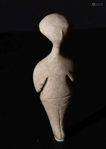 AN ANATOLIAN MARBLE FEMALE IDOL KILIA TYPE, CIRCA 2700-2100 ...