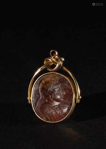 A GOLD AND CARNELIAN CAMEO OF A MILITARY GENERAL, 18TH/19TH ...