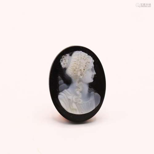 A CAMEO OF THE ROMAN GODDESS APHRODITE