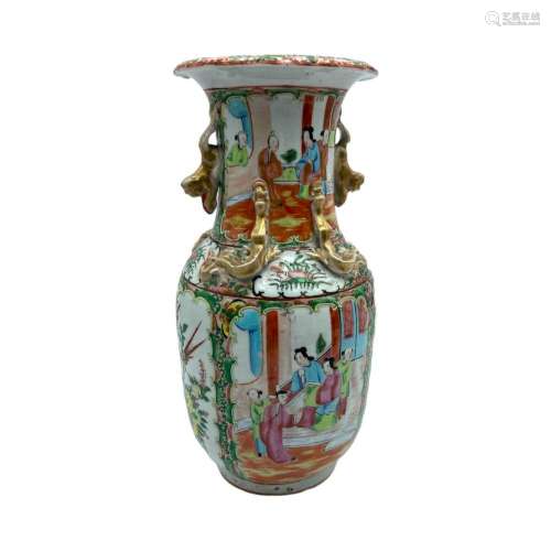 A Chinese Canton famille rose vase, Guangxu period, H 35,5 c...