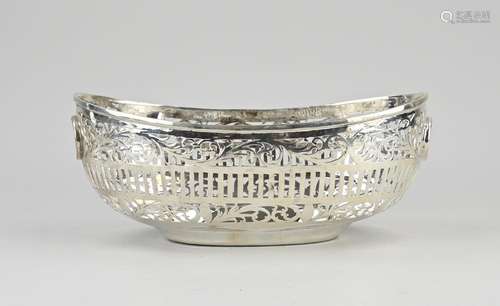 Silver bread basket