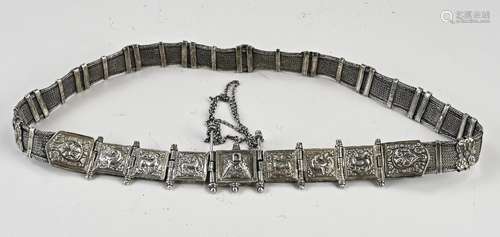 Belt with silver