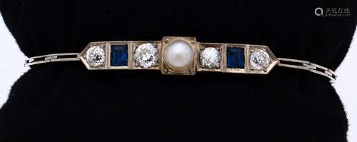 White gold bracelet sapphire, pearl & diamond