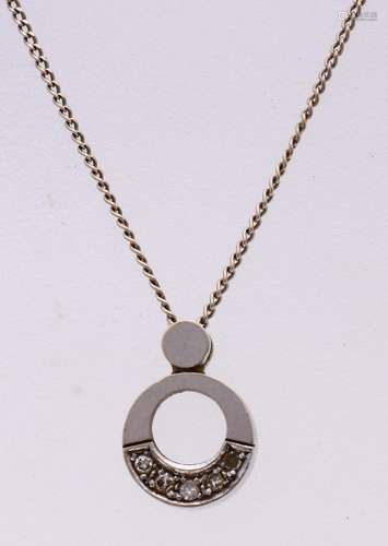 White gold necklace with pendant and diamond