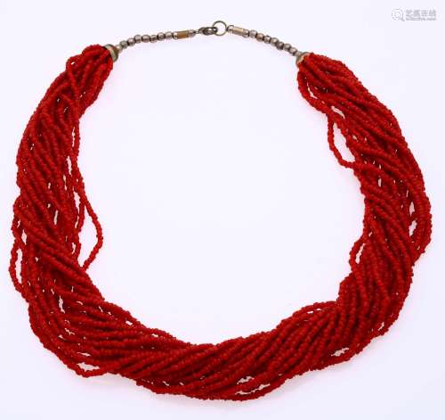 Necklace with red corals, multi-row