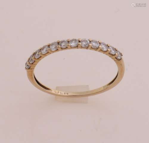 Ring with zirconias , 9 krt